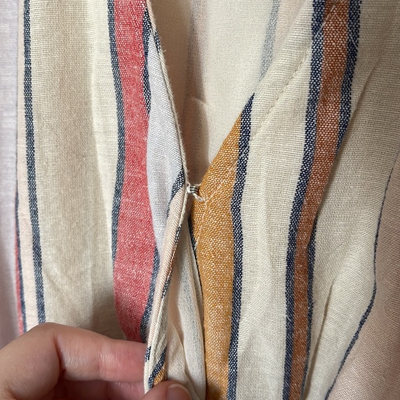 AE Tie Wrap Dress - Picture 4 of 7